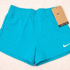Girls Size 6 Nike Athletic Shorts NWT22